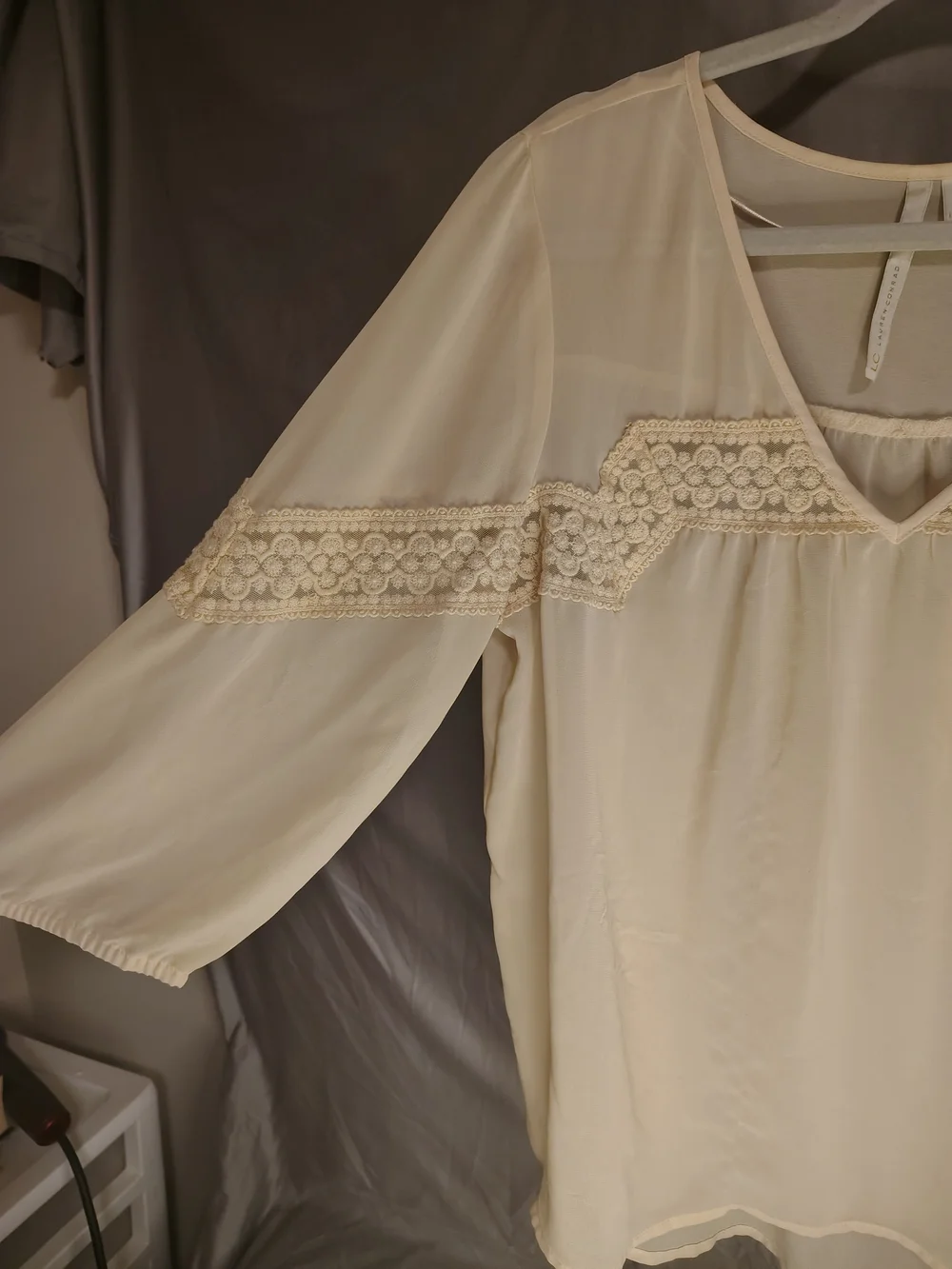 LC Lauren Conrad Cream Lace Trim Boho Peasant Blouse Fairy Sheer Lace Size  L